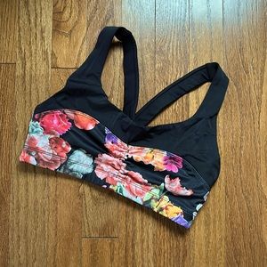 Onzie Floral Ruched Color block Sweetheart Sports Bra